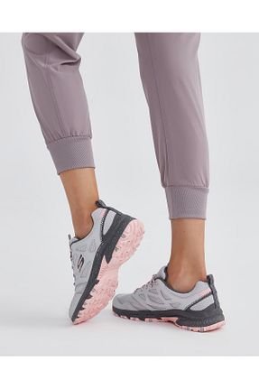 کفش پیاده روی طوسی زنانه میکروفیبر Skechers - کد 192641765