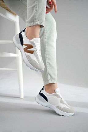کفش اسنیکر سفید زنانه بند دار KCMN - کد 804909882