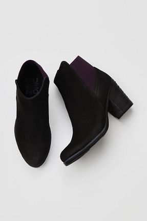 بوت / نیم بوت مشکی زنانه چرم خالص Bueno Shoes - کد 404073408
