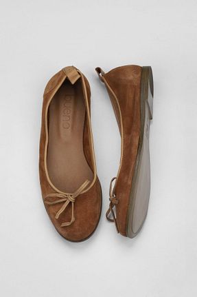 بابت قهوه ای زنانه چرم خالص Bueno Shoes - کد 774837268