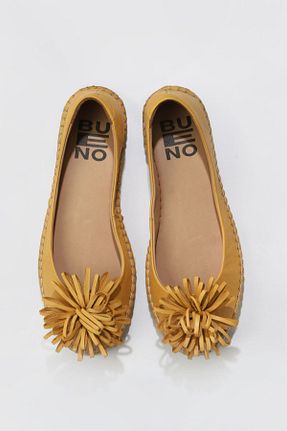 کفش کژوال زرد زنانه چرم خالص Bueno Shoes - کد 350369970