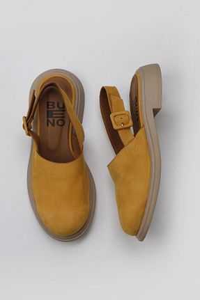صندل زرد زنانه پاشنه تخت Bueno Shoes - کد 774535185