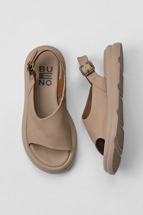 صندل قهوه ای زنانه پاشنه پر Bueno Shoes - کد 666847262