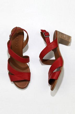 کفش پاشنه بلند کلاسیک قرمز زنانه چرم خالص Bueno Shoes - کد 117920519