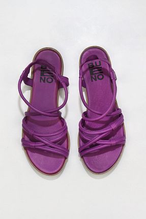 صندل بنفش زنانه پاشنه تخت Bueno Shoes - کد 345870018