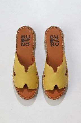 دمپائی زرد زنانه چرم خالص Bueno Shoes - کد 353450644
