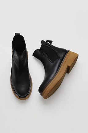 بوت / نیم بوت مشکی زنانه چرم خالص Bueno Shoes - کد 380300390