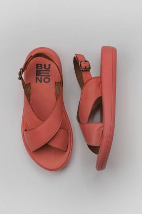 صندل قرمز زنانه پاشنه پر Bueno Shoes - کد 774835447