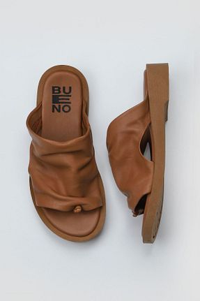 دمپائی قهوه ای زنانه چرم خالص Bueno Shoes - کد 774569870