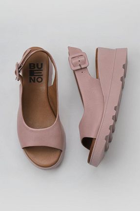صندل صورتی زنانه پاشنه پر Bueno Shoes - کد 774836574