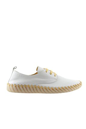 کفش اسنیکر سفید مردانه چرم اصل Bueno Shoes - کد 318192086