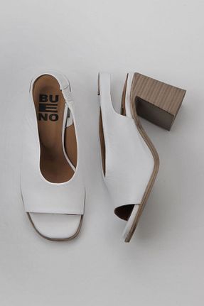 صندل سفید زنانه پاشنه ضخیم Bueno Shoes - کد 774837255