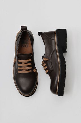 کفش اسنیکر قهوه ای زنانه چرم اصل Bueno Shoes - کد 380635732