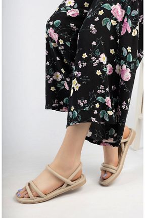 صندل بژ زنانه پاشنه کوتاه (1 - 4 سانتی متر) CAMOLLA - کد 855572954
