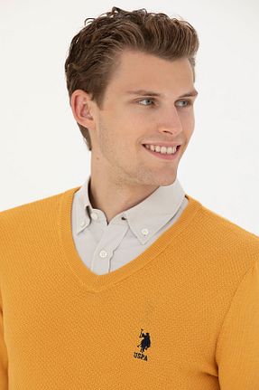 پلیور زرد مردانه ساده U.S. Polo Assn. - کد 858951441