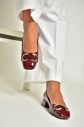 کفش پاشنه بلند کلاسیک زرشکی زنانه چرم لاکی Fox Shoes - کد 856339930