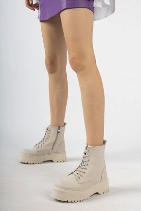 بوت / نیم بوت بژ زنانه چرم لاکی CAMOLLA - کد 850271177