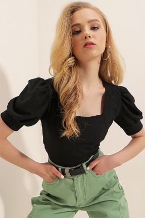 بلوز مشکی زنانه رگولار Bigdart - کد 221921684
