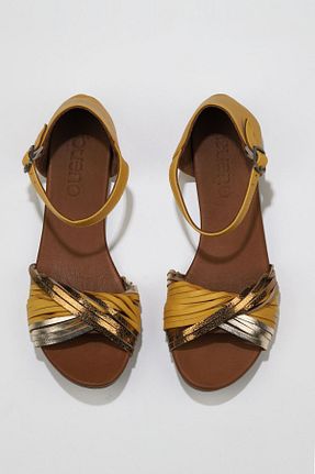صندل زرد زنانه پاشنه تخت Bueno Shoes - کد 66875280
