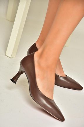 کفش پاشنه بلند کلاسیک قهوه ای زنانه چرم مصنوعی Fox Shoes - کد 861004121