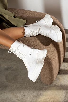بوت / نیم بوت سفید زنانه پاشنه ضخیم ShoeTek - کد 764316389