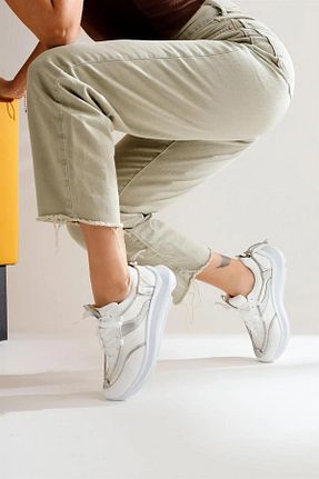 کفش اسنیکر سفید زنانه بند دار Prego - کد 736122550