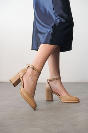 کفش پاشنه بلند کلاسیک بژ زنانه چرم GOFFSHOES - کد 808408951