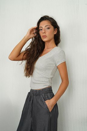 تیشرت طوسی زنانه اسلیم فیت SeninOlsun - کد 861876030