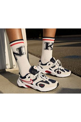 کفش اسنیکر سفید زنانه چرم اصل Nike - کد 862049926