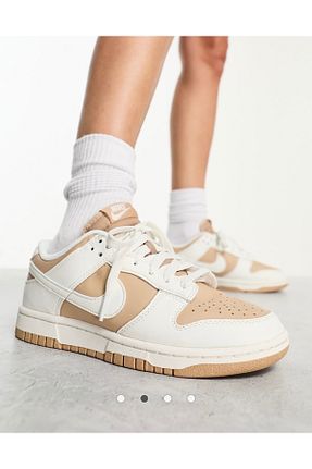 کفش اسنیکر قهوه ای زنانه بند دار Nike - کد 862362194