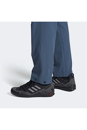 کفش بیرون مشکی زنانه پارچه ای adidas - کد 748111241