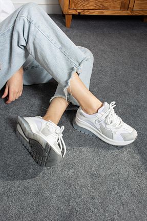 کفش اسنیکر سفید زنانه بند دار ShoeTek - کد 805234036