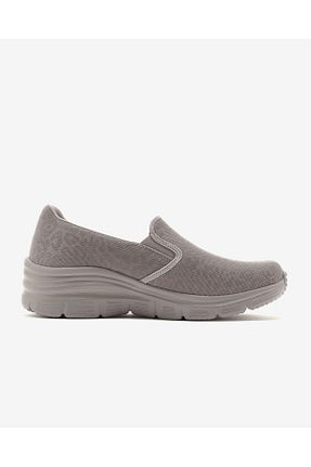 کفش اسنیکر بژ زنانه بدون بند Skechers - کد 830621627
