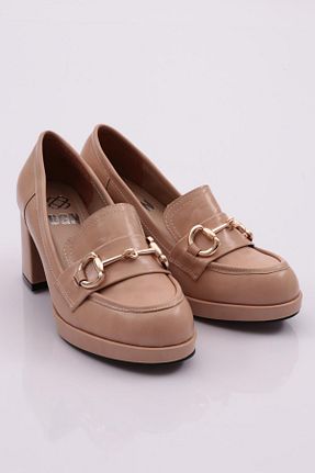 کفش پاشنه بلند کلاسیک بژ زنانه چرم مصنوعی Dgn - کد 764513681
