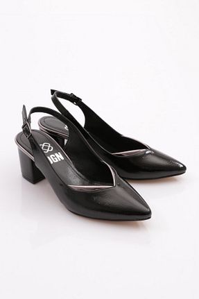 کفش پاشنه بلند کلاسیک مشکی زنانه چرم مصنوعی Dgn - کد 773129064