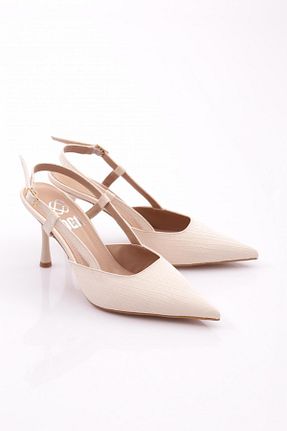 کفش پاشنه بلند کلاسیک بژ زنانه چرم مصنوعی Dgn - کد 829625292