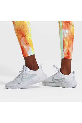 کفش دو و میدانی و تمرینی سفید زنانه Nike - کد 864091633