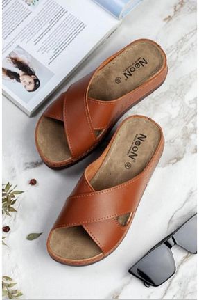 دمپائی قهوه ای زنانه چرم مصنوعی neon shoes - کد 282469818