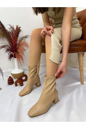 بوت / نیم بوت بژ زنانه چرم مصنوعی ERVANIN BUTİĞİ - کد 782669917