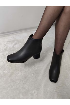 بوت / نیم بوت مشکی زنانه چرم مصنوعی ÇİĞDEM KUNDURA - کد 802972903