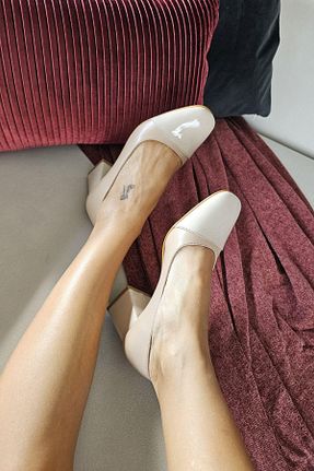 کفش کلاسیک بژ زنانه چرم خالص TOPUKLA - کد 864791045