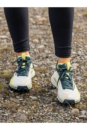 کفش پیاده روی طلائی زنانه پارچه ای Nike - کد 865478579