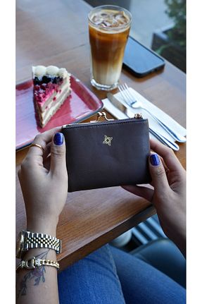 کیف پول قهوه ای زنانه ابعاد کوچک Crew Leather - کد 865490439