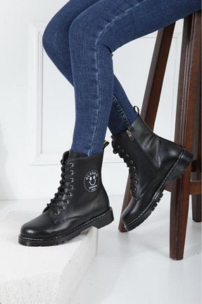 بوت / نیم بوت مشکی زنانه چرم لاکی Trendpink - کد 865036410