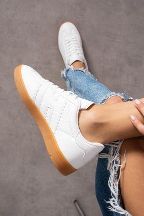کفش اسنیکر سفید زنانه بند دار Ayakkabıda Tek - کد 865766670