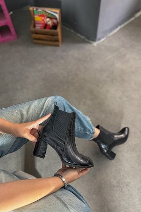 بوت / نیم بوت مشکی زنانه چرم مصنوعی SHOEBELLAS - کد 865787330