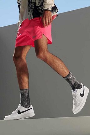 کفش پیاده روی سفید زنانه چرم مصنوعی Nike - کد 766371038