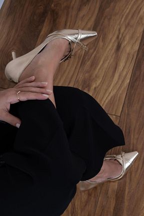 کفش پاشنه بلند کلاسیک طلائی زنانه فلزی sovrana - کد 866313158