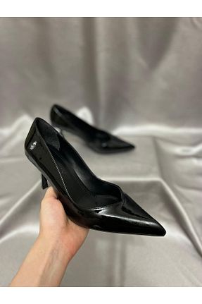 کفش پاشنه بلند کلاسیک مشکی زنانه چرم لاکی shoezy - کد 866802142