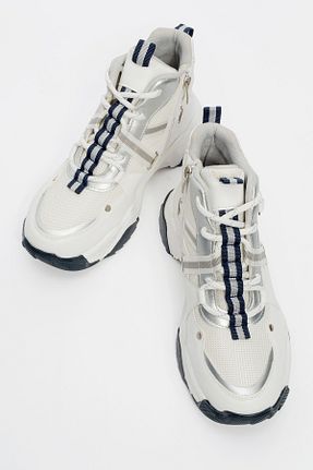 بوت / نیم بوت سفید زنانه چرم مصنوعی luvishoes - کد 857125811